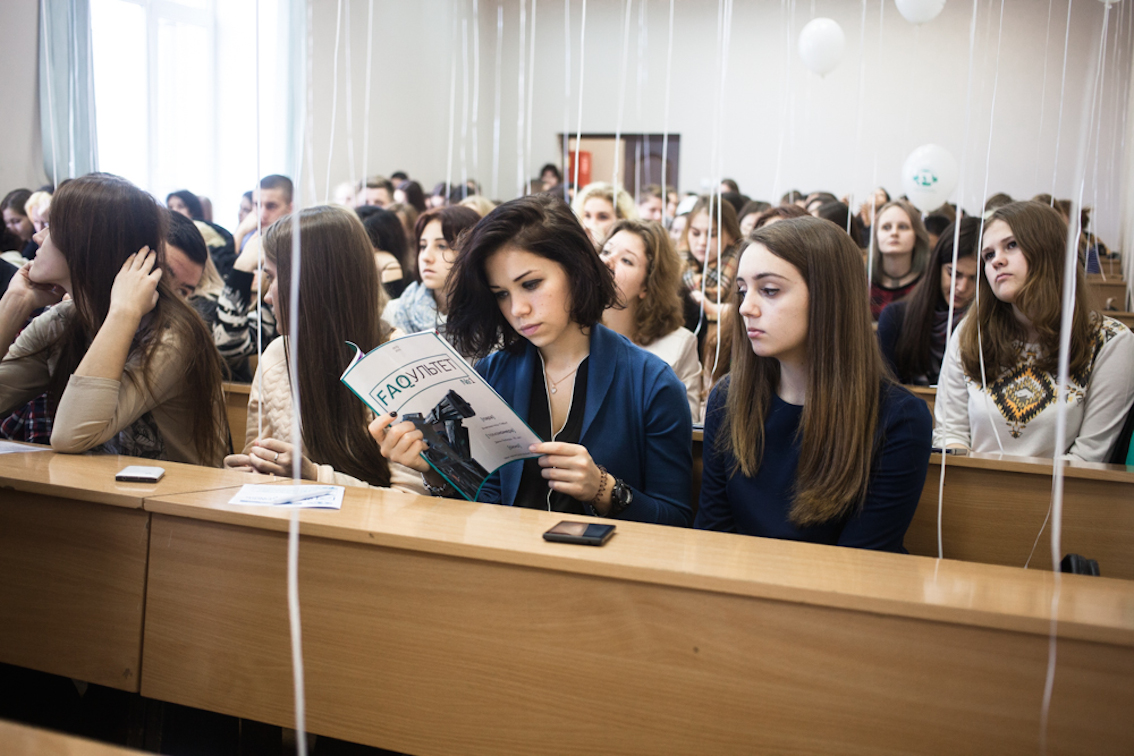 Гикит спб. СПБГИКИТ В Санкт-Петербурге факультеты.. СПБГУКИТ Факультет. Факультет журналистики в Санкт-Петербурге. Кит вуз СПБ факультеты.